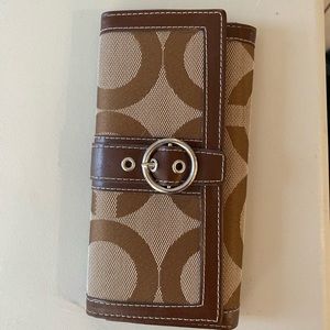 Coach wallet